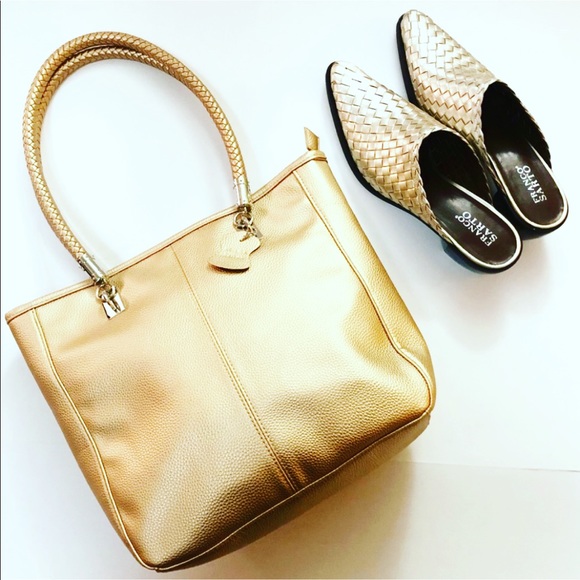 Handbags - Beautiful Pale Gold Leather Handbag NWOT